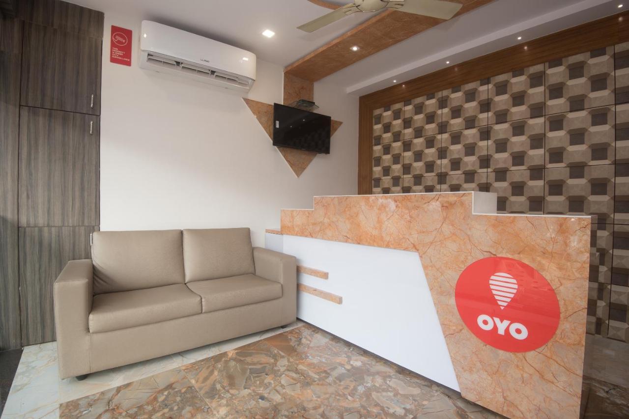 Oyo 14056 Golden Arch Hotell Mumbai Eksteriør bilde